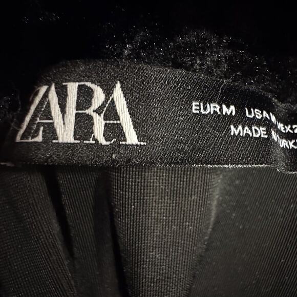 Zara Top Medium Womens Hooded Velour Black Velvet Long Sleeve Shirt Cozy Winter - Picture 7 of 8